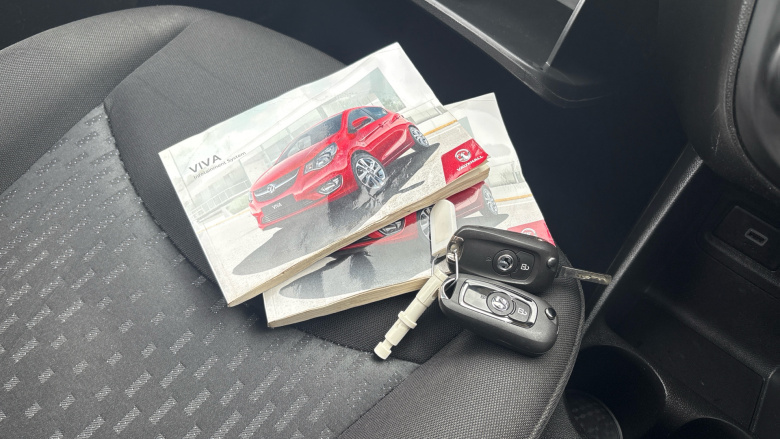 Vauxhall Viva 1.0 [73] SE 5dr Petrol Hatchback